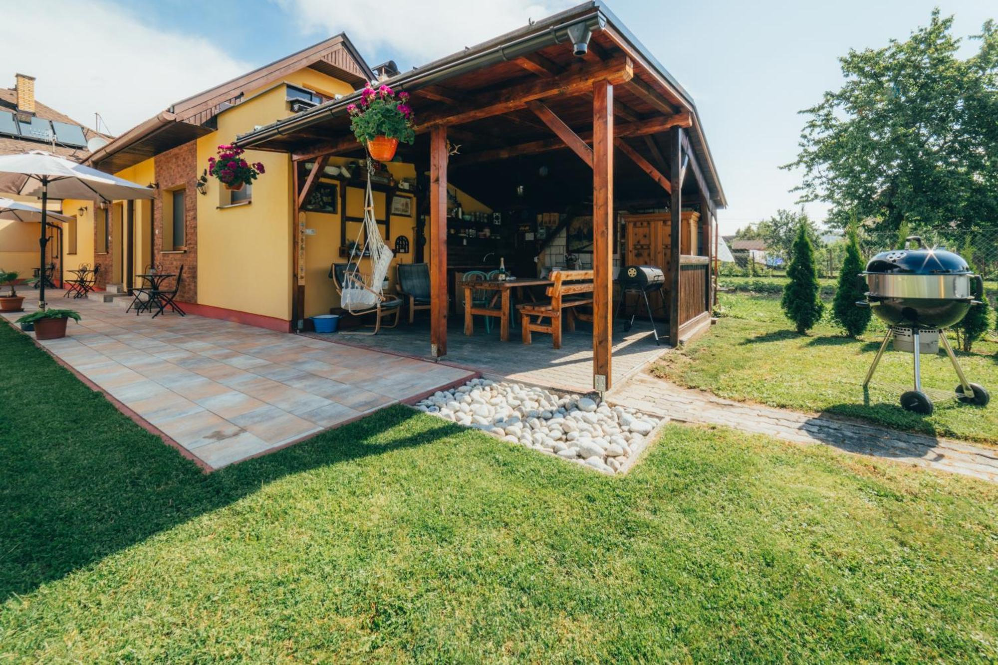 Apartmány Friends Liptovský Mikuláš Buitenkant foto