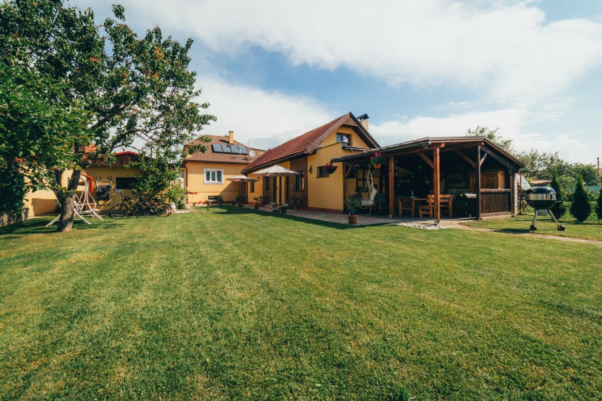 Apartmány Friends Liptovský Mikuláš Buitenkant foto